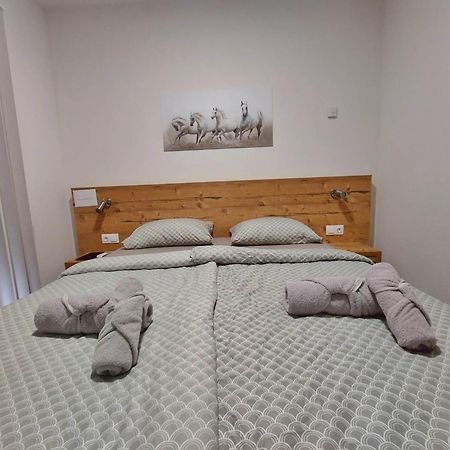 Gold Apartmani Kozarac Luaran gambar