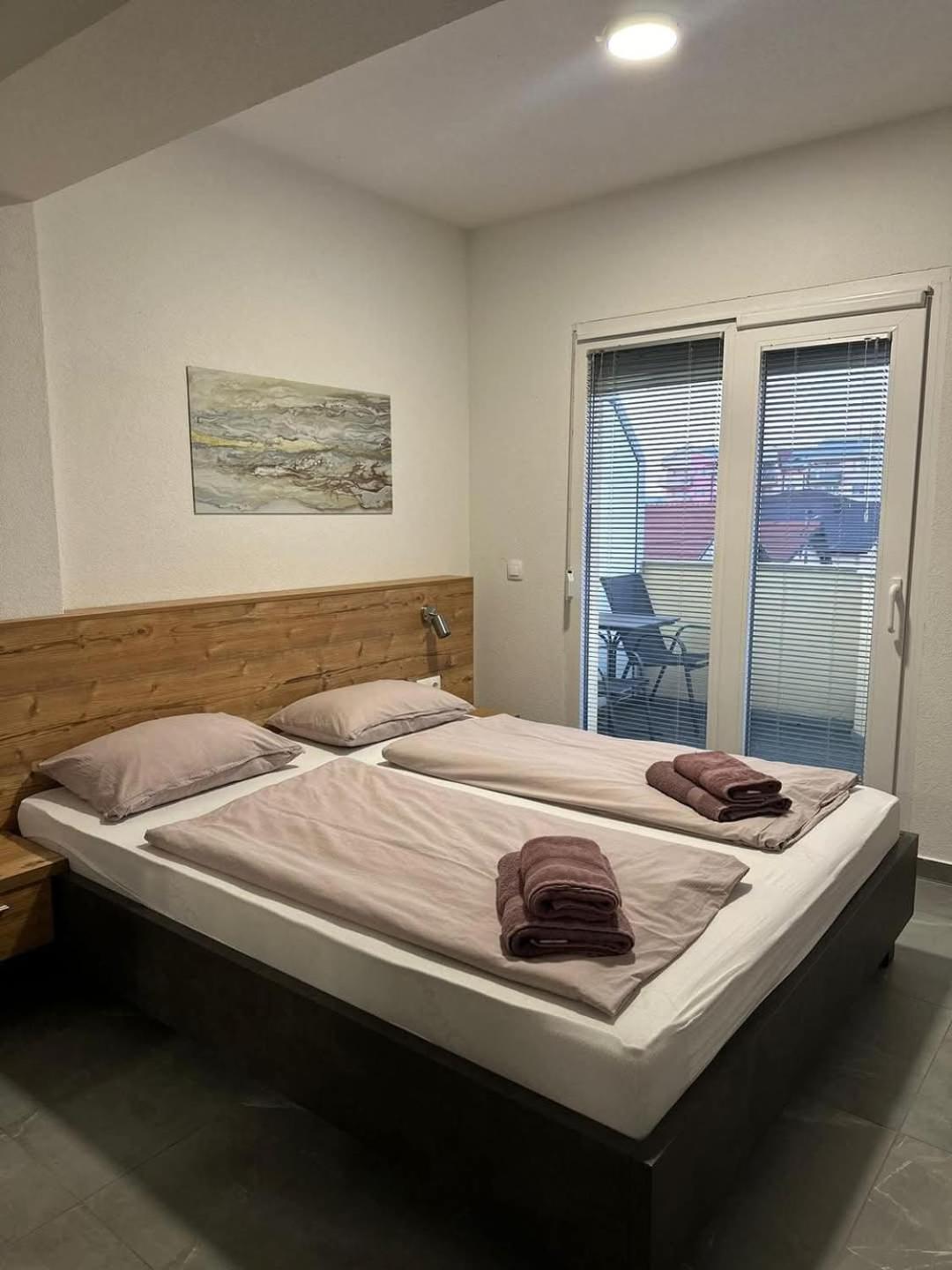 Gold Apartmani Kozarac Luaran gambar